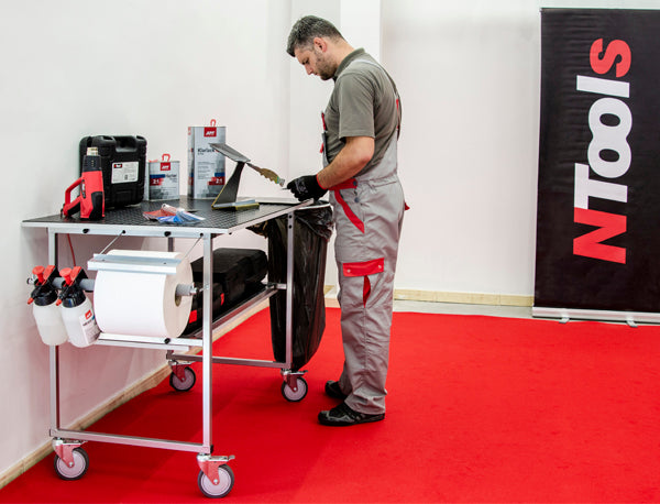 NTools - Mobile workbench with a hoop for the bag and dispenser for cleaning cloth MTABLE