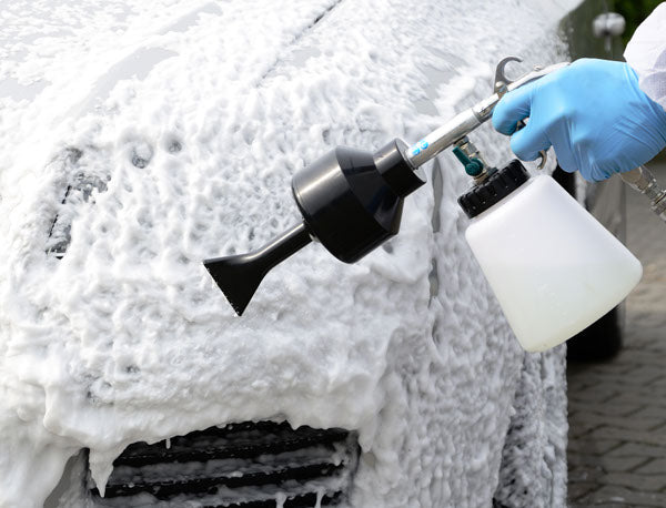 APP - Set of car cosmetics for cleaning vehicles with pneumatic foam gun APP FG1000 BUCKET SET